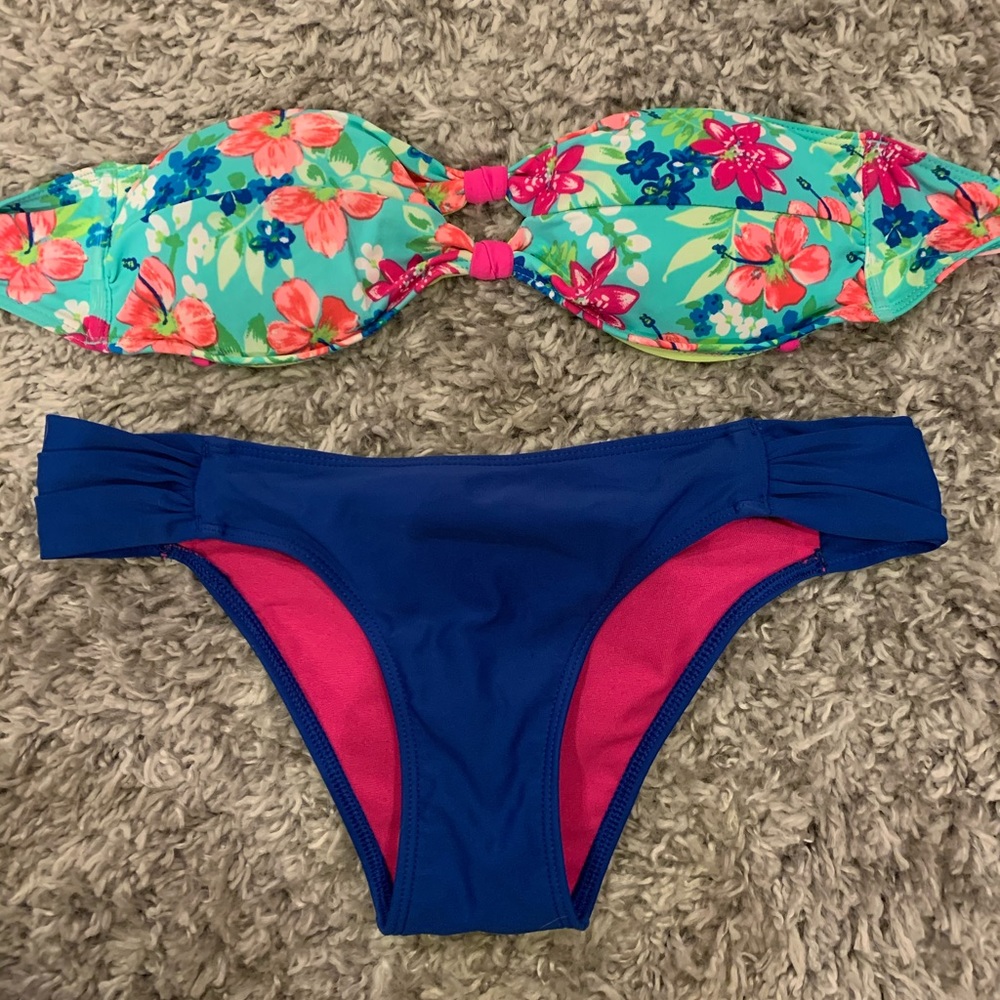 Hollister Bikini
